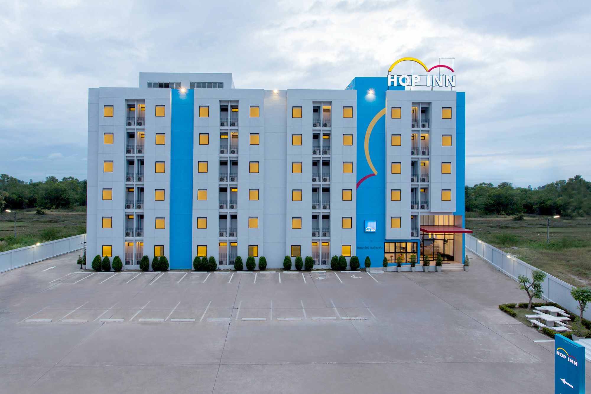 Hop Inn Лопбурі Екстер'єр фото