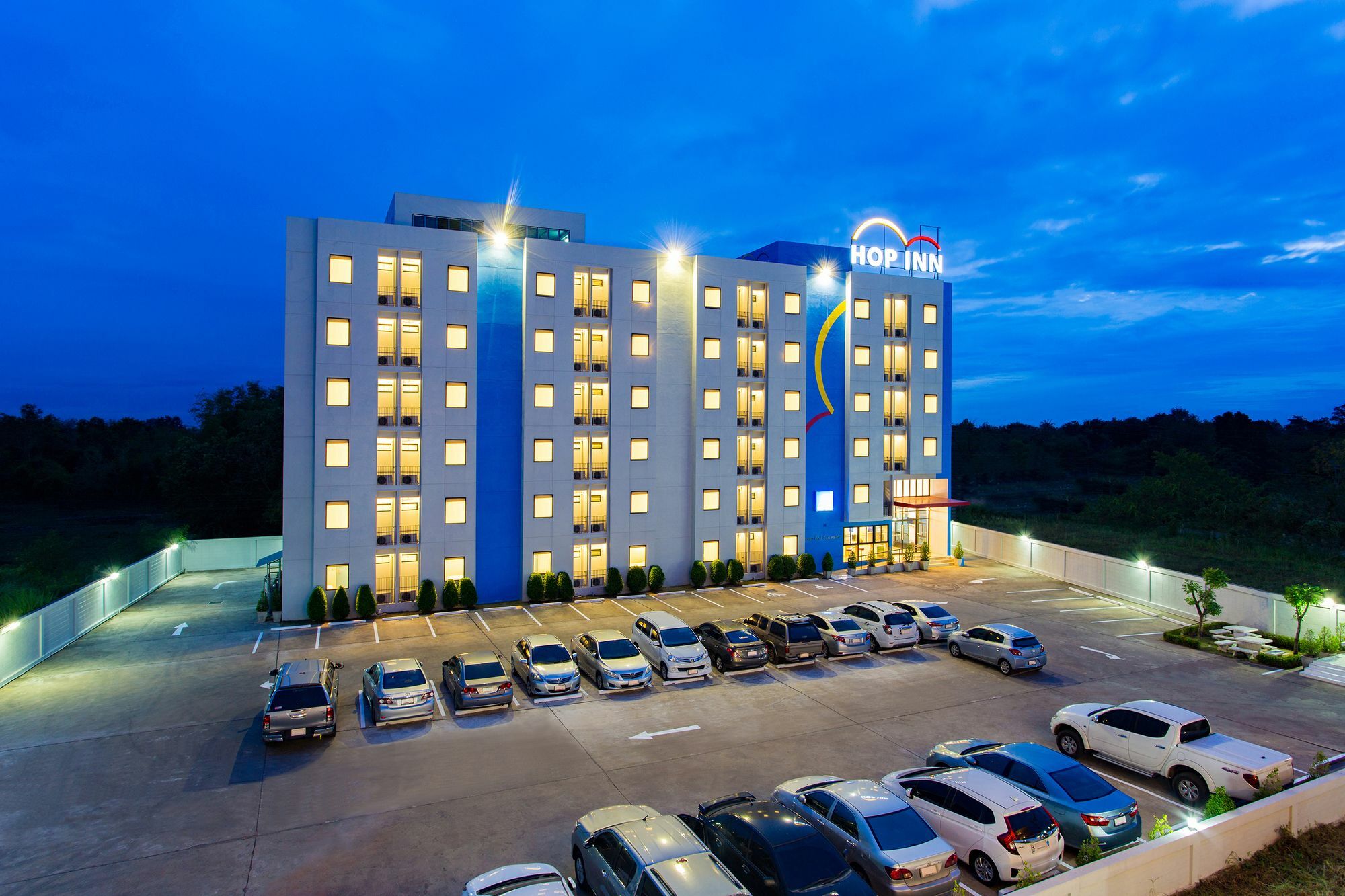 Hop Inn Лопбурі Екстер'єр фото